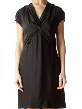 100% Silk Banana Republic Knot Front Dress Black Size 4 Short Sleeve V Neck